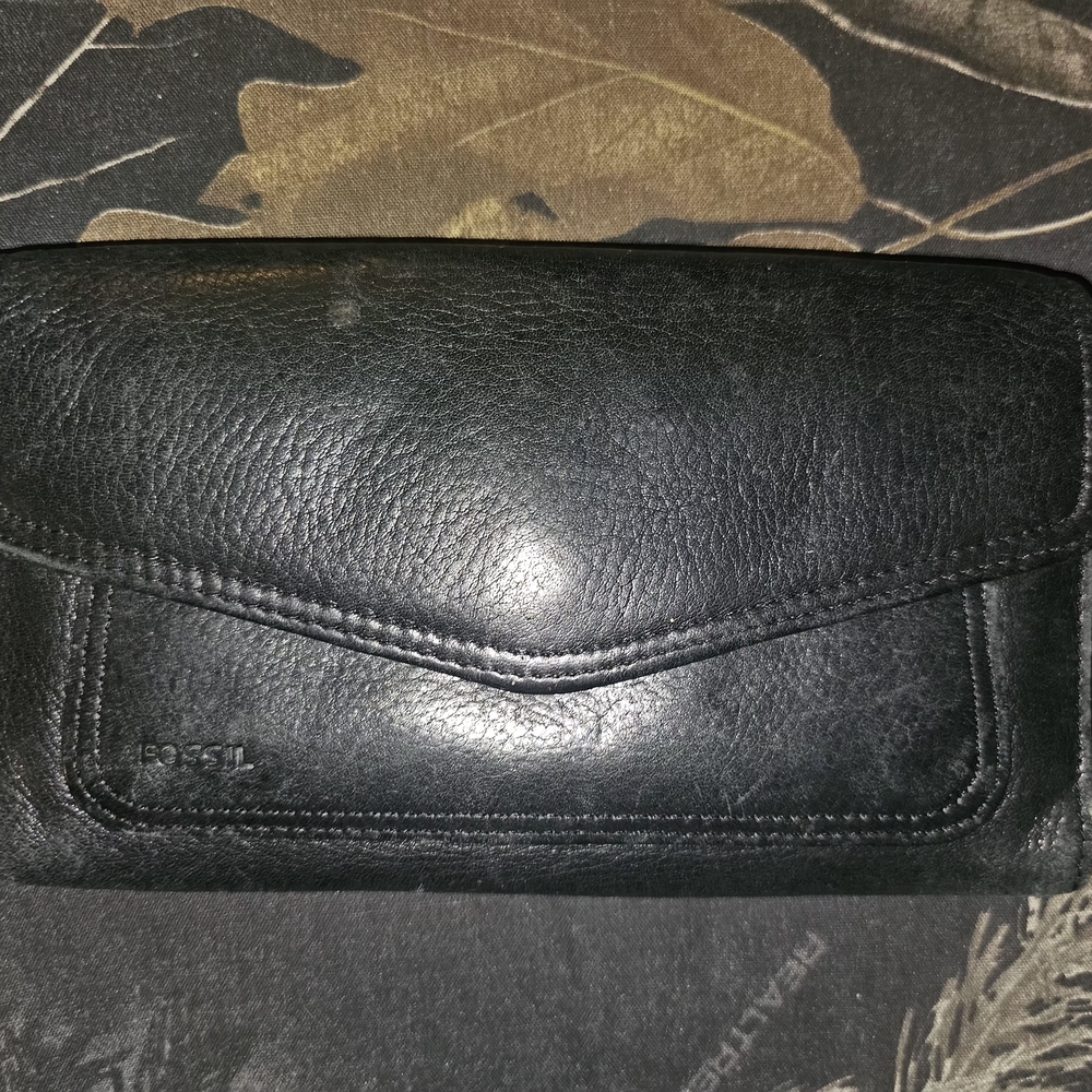 Black Fossil Leather Wallet